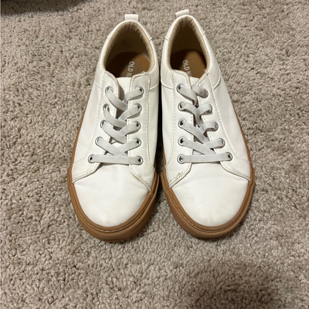 Old Navy White Sneakers with Brown Gum Sole